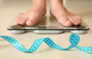 Failure to ensure the consumption of nutrition by residents
