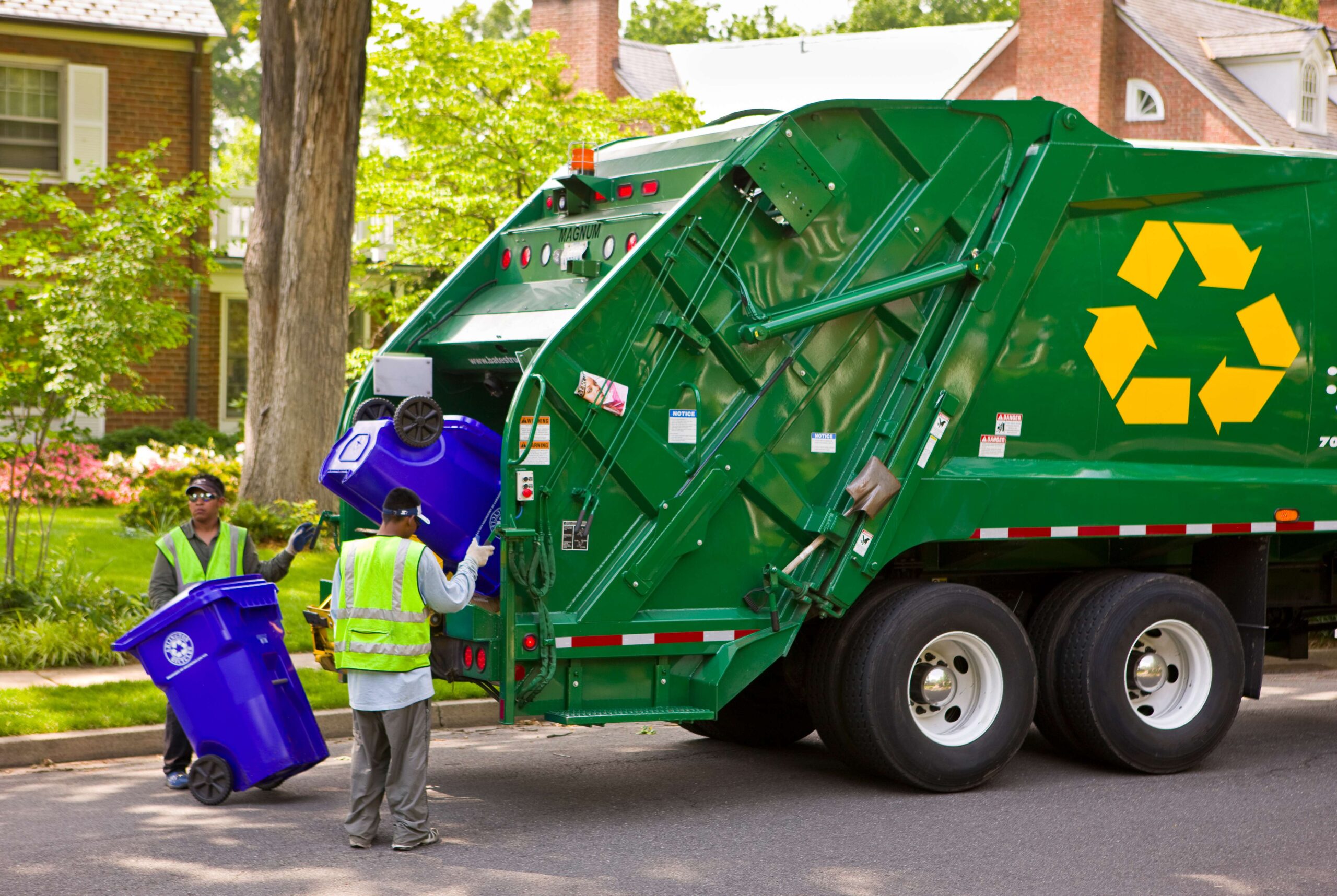 bartlett-garbage-truck-accident-lawyers-pintas-mullins-law-firm