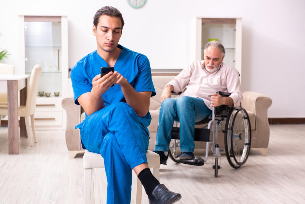 Is Wandering a Common Sign of Memory Care Facility Neglect